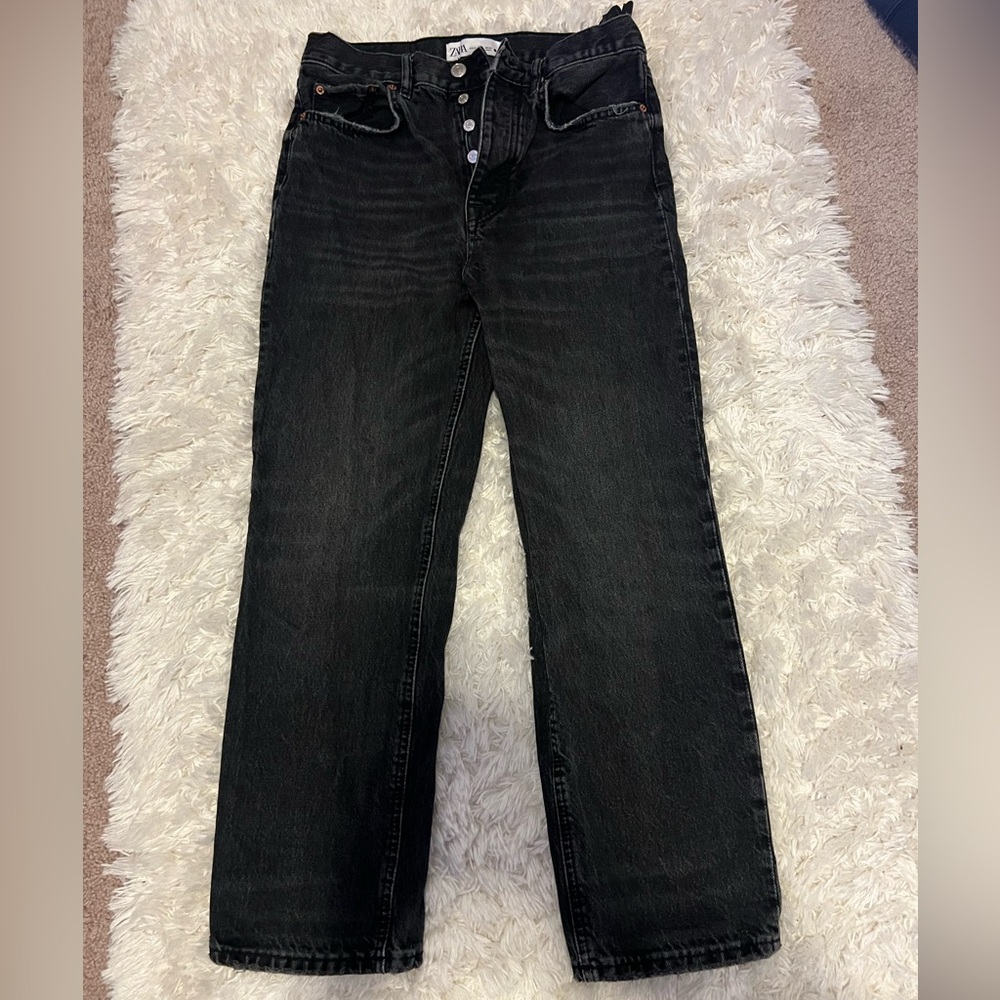 Black Zara jeans